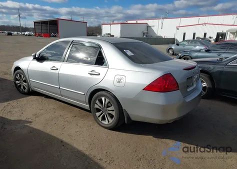 2007 Honda Accord 2.4 Se from USA, damaged, VIN 1HGCM56317A146008